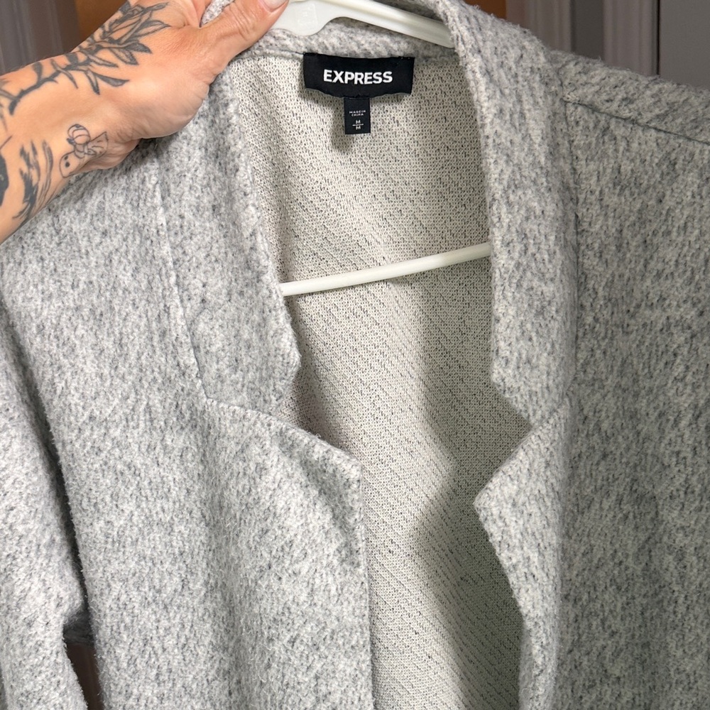 Express Light Gray Open-Front Long Cardigan - Picture 4 of 4